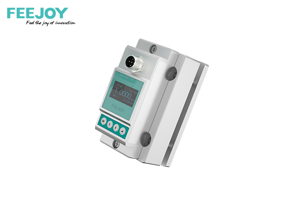 管夹式超声波流量计在测量过程中，如何避免管道振动对测量结果的影响？