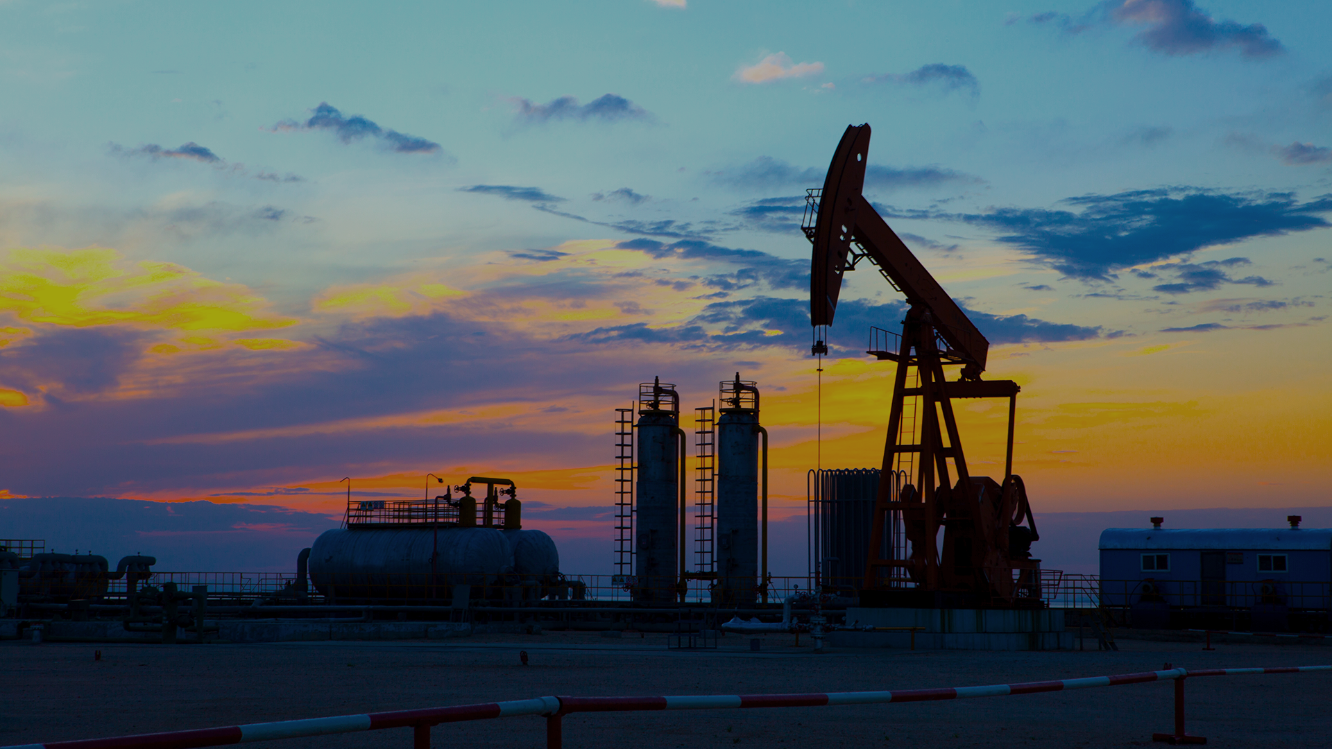 · 石 油 化 工 行 业 智 能 传 感 解 决 方 案 专 家 ·